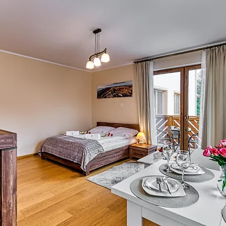 Royal Aparts Gorski Bawaria Iii *